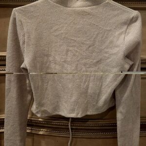 NWT Womens Long-Sleeve Ribbed Crop Top in Beige L